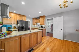 3726 Swift Dr, Raleigh, NC 27606 - Photo 11