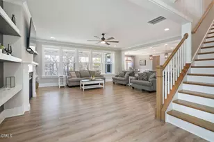 261 Scarlet Tanager Cir, Holly Springs, NC 27540 - Photo 9