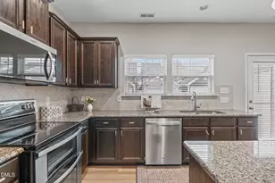 917 Ambergate Station, Apex, NC 27502 - Photo 11