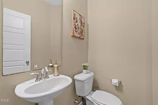 917 Ambergate Station, Apex, NC 27502 - Photo 15