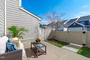 917 Ambergate Station, Apex, NC 27502 - Photo 33