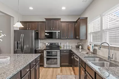 917 Ambergate Station, Apex, NC 27502 - Photo 11