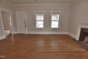 610 Marigold St, Rocky Mount, NC 27801 - Photo 3