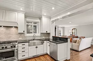 227 Furches St, Raleigh, NC 27607 - Photo 9