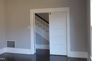 211 N 9th St, Mebane, NC 27302 - Photo 19