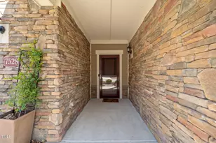 7528 Courtyard Pl, Cary, NC 27519 - Photo 11