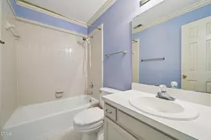 111 Bonner Ct, Cary, NC 27511 - Photo 21