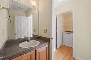 101 Rocklyn Ln, Apex, NC 27502 - Photo 21