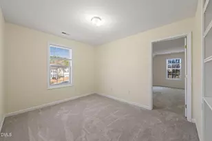 101 Rocklyn Ln, Apex, NC 27502 - Photo 33