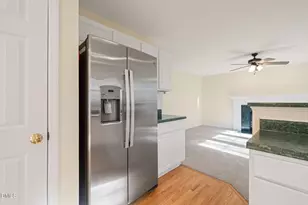 101 Rocklyn Ln, Apex, NC 27502 - Photo 15