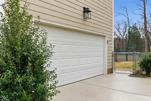 222 Susan Dr, Garner, NC 27529 - Photo 9