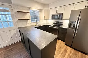 5649 Hamstead Crossing, Raleigh, NC 27612 - Photo 3