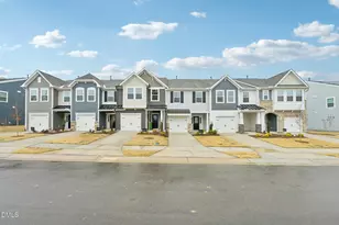 952 Kensley Grv Ln, Fuquay-Varina, NC 27526 - Photo 1