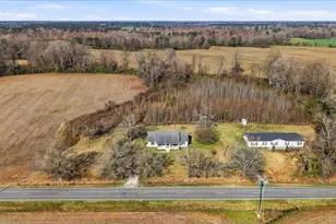 1036 Wells Town Rd, Teachey, NC 28464 - Photo 29