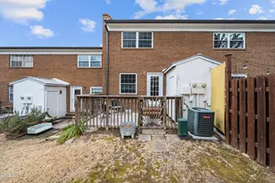 400 Davie Rd, Carrboro, NC 27510 - Photo 25