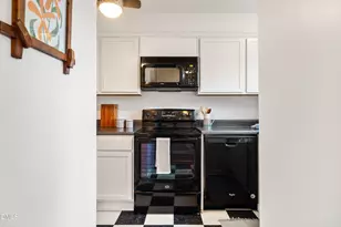 400 Davie Rd, Carrboro, NC 27510 - Photo 5