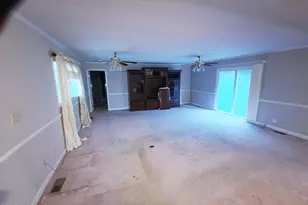 100 E C St, Erwin, NC 28339 - Photo 5