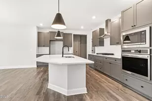 928 Bostonian Dr, Knightdale, NC 27545 - Photo 9