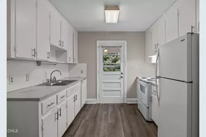 204 W McNeill Street, Lillington, NC 27546 - Photo 7