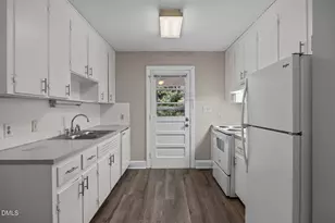 204 W McNeill St, Lillington, NC 27546 - Photo 7