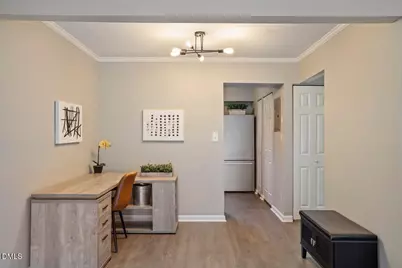 220 Elizabeth Street #Apt E5, Chapel Hill, NC 27514 - Photo 13