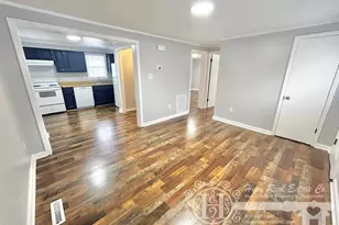 201 E Gilbreath St, Graham, NC 27253 - Photo 3