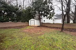 104 Ayelsford Dr, Cary, NC 27518 - Photo 19