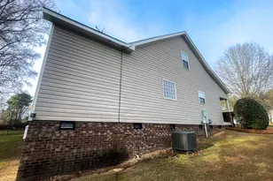 282 Braddock Dr, Lillington, NC 27546 - Photo 9