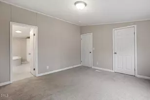 304 E Pope Ave, Kenly, NC 27542 - Photo 23