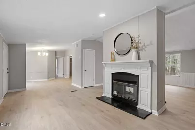 304 E Pope Avenue, Kenly, NC 27542 - Photo 7