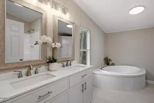 304 E Pope Ave, Kenly, NC 27542 - Photo 21