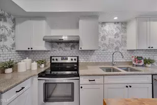 1304 Seaton Rd, Durham, NC 27713 - Photo 3