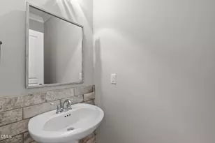121 Freedom Trail, Chapel Hill, NC 27516 - Photo 21