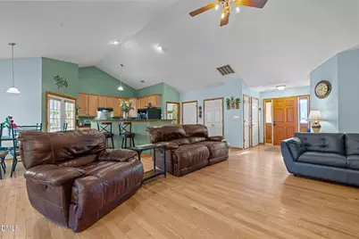 45 Clearwater Harbor, Sanford, NC 27332 - Photo 5