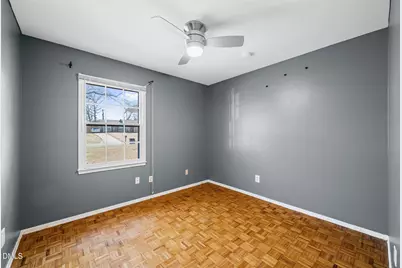 2340 Buckingham Road, Burlington, NC 27217 - Photo 17