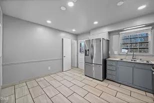 2340 Buckingham Rd, Burlington, NC 27217 - Photo 7