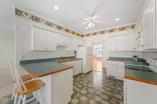 133 Torrey Pines Dr, Clayton, NC 27527 - Photo 13