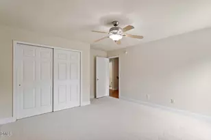 11013 Maplecroft Ct, Raleigh, NC 27617 - Photo 27