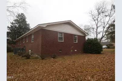 25 E North Street, Angier, NC 27501 - Photo 3