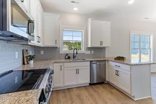 1548 Eastbay Dr, Fayetteville, NC 28312 - Photo 5