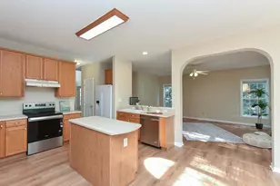 406 Somersview Dr, Chapel Hill, NC 27514 - Photo 9