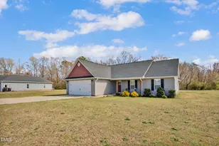 87 Hawks Croft Ct, Erwin, NC 28339 - Photo 3