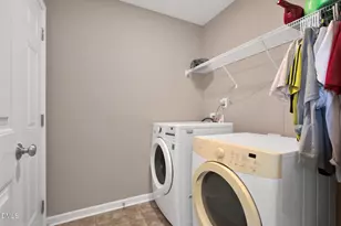 87 Hawks Croft Ct, Erwin, NC 28339 - Photo 25