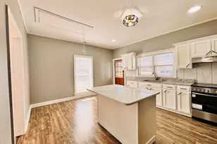 201 N Massey St, Selma, NC 27576 - Photo 9