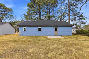 102 E Pope Ave, Kenly, NC 27542 - Photo 3