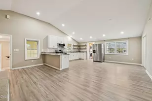 117 W Allen St, Four Oaks, NC 27524 - Photo 9