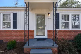 207 Morrison Ave, Tarboro, NC 27886 - Photo 3