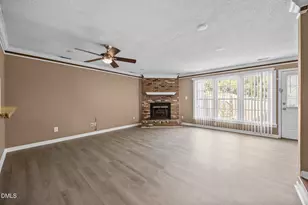 7 Durbin Pl, Durham, NC 27705 - Photo 3