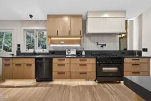 3601 Swann St, Raleigh, NC 27612 - Photo 11