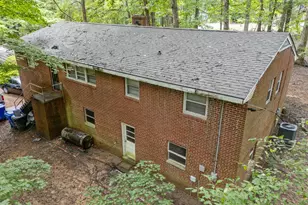 106 Markham Dr, Chapel Hill, NC 27514 - Photo 3